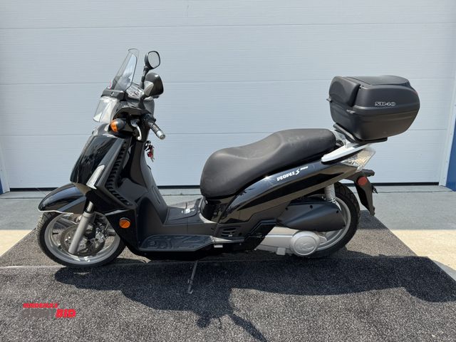 Lot 1-6454 - 2008 People S250 S250 (1) Moped, air cooled, minor scratches, under seat storage, rear detachable tr...