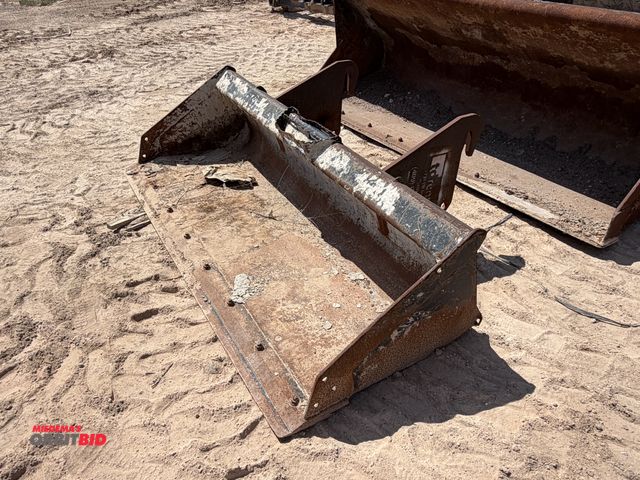 Lot 1-18319 - (1) Fabricated loader bucket, 75" wide with bolt on cutting edge