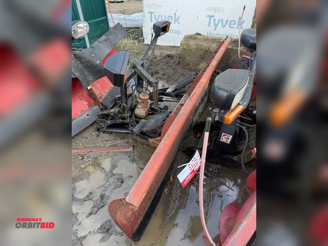 Lot 1-16014 - (1) 9' straight snow plow, S/N 62301, with frame, pump, and lights, for parts or repair only.