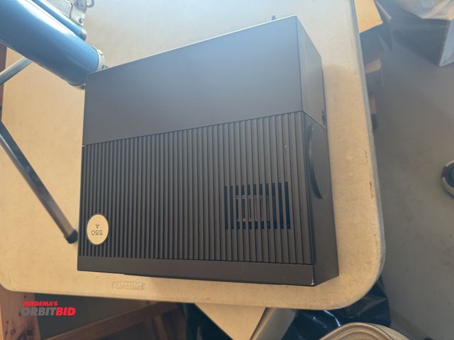 Lot 1-3140 - Sawyers 550A projector and portable screen, no power cord