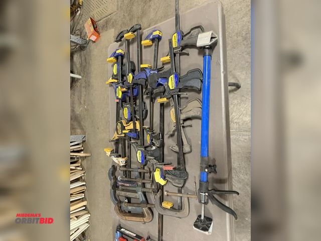 Lot 1-17512 - Large lot of quick grip clamps, includes Irwin, Quick Grip bar clamps, (4) 6" C-clamps, and more, wi...