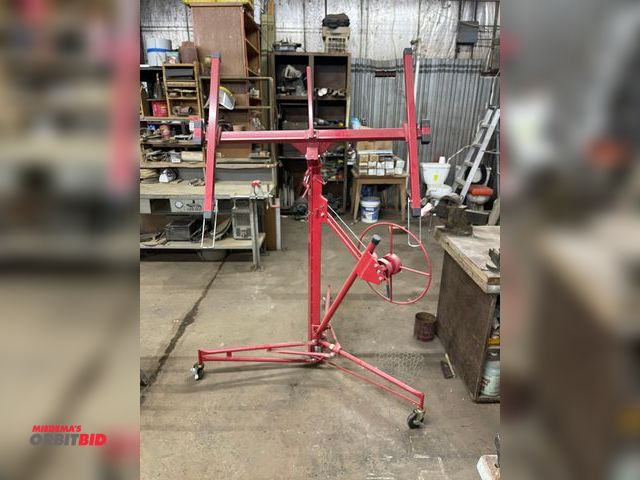 Lot 1-11640 - (1) Haul-Master 150 lb. drywall panel hoist, 11' 5" max lift height.