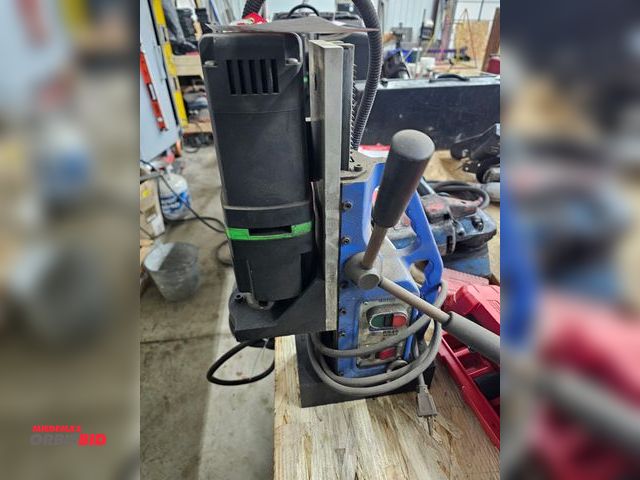 Lot 1-1567 - (1) Champion magnetic drill