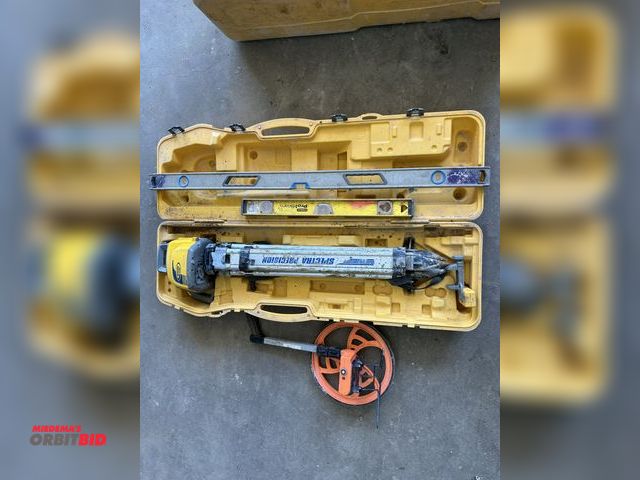 Lot 1-14146 - Lot of assorted surveying tools, includes (1) adjustable measuring stick, and (1) Spectra Precision ...