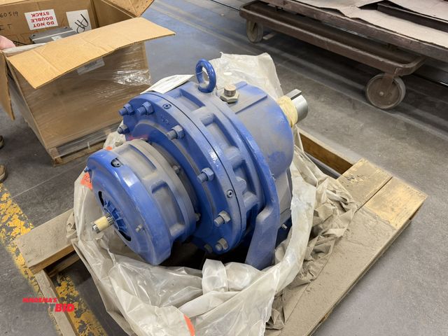 Lot 1-17217 - (1) Sumitomo, part #PA082932/model CHH-6215DBY-385, speed reducer (385 ratio), 8.96 HP input, 1750 i...