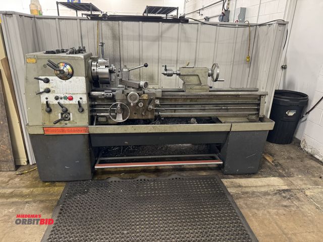 Lot 1-2291 - (1) 15" Clausing Colchester lathe, 10", 3-jaw chuck, tool holder, tailstock, Jacobs Super Chuck 18N,...