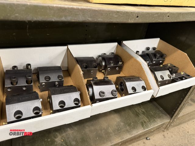 Lot 1-1734 - Lot of (12) CNC turret tool holders, ID boring bolt on blocks.