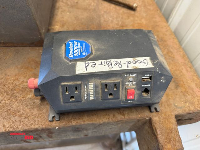 Lot 1-1659 - (1) Duralast 1000 watt mobile power outlet, model PL-1000W, in working condition.