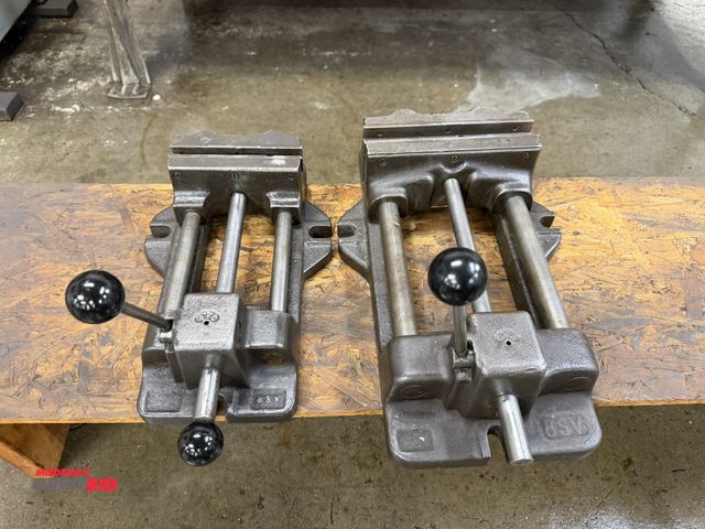Lot 1-6357 - Lot of (2) machinists speed vises, 8" and 6".