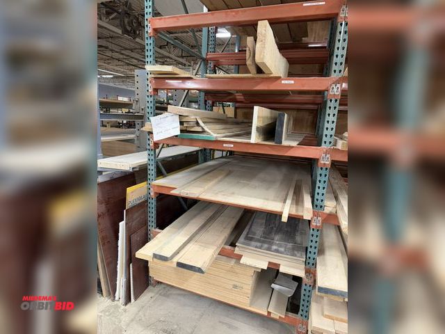 Lot 1-16578 - Large lot of rough sawn lumber, includes maple, poplar, pressboard material, pieces up to 10' long, ...