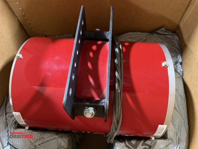 Lot 1-17575 - (1) new Knight Global, model KBA350-073, air lift balancer with manual and test certificate, include...