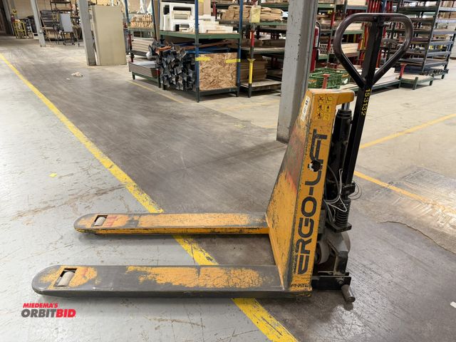 Lot 1-16244 - (1) Lift-Rite, model ERGO3000, 12V, 3000 lb. capacity electric pallet jack, in working condition, wi...