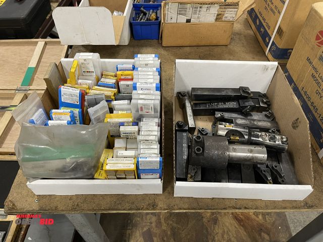 Lot 1-19420 - Large lot of assorted indexable tools with assorted carbide inserts.