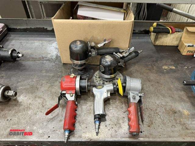 Lot 1-15160 - Lot of assorted pneumatic tools, includes (1) 3" pneumatic polisher, (2) NAPA pneumatic polishers, a...