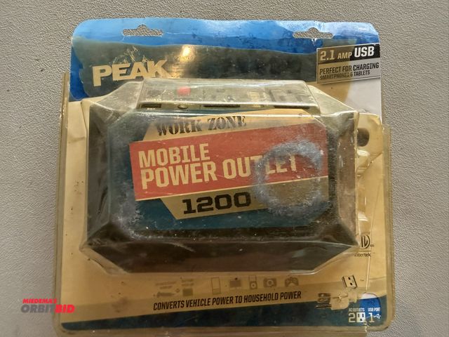 Lot 1-8360 - (1) Peak Work Zone 1200 watt mobile power outlet, with 2.1 amp USB, in original packaging.