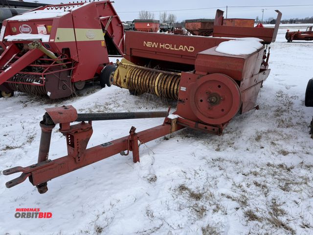 Lot 1-11503 - (1) New Holland, model 315, small square baler, S/N 528950, 60" wide pickup head, baler is for parts...