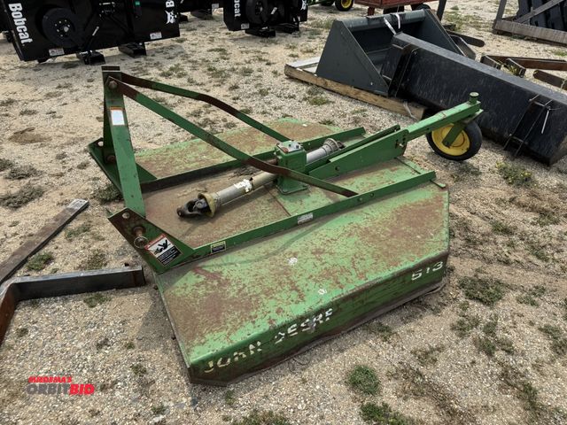 Lot 1-6670 - (1) John Deere 513, 60" brush hog, Pin #W00513X021507, 3 point with Bogie wheel, includes PTO shaft,...