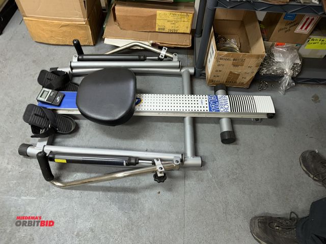 Lot 1-18918 - (1) Stamina 1215 orbital rower.