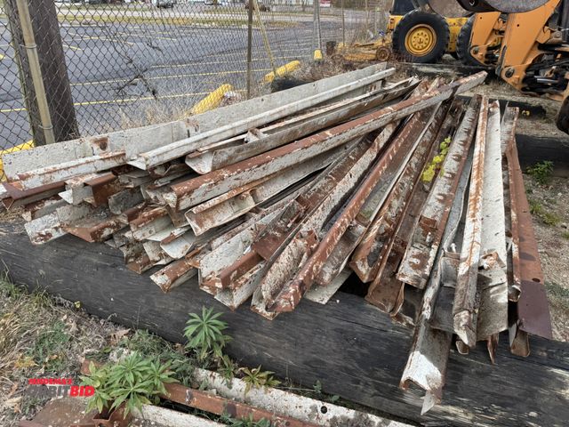 Lot 1-18401 - Lot of approx. (60) 4" x 10' steel concrete forms.