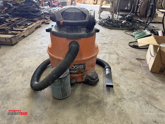 Lot 1-1437 - (1) Ridgid 16 gallon capacity blower/wet dry vac, with hose, missing connectors, working condition u...