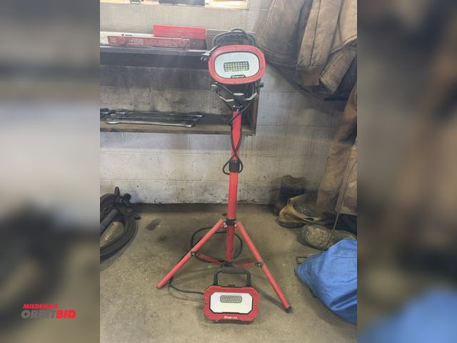 Lot 1-18522 - (2) Snap-On LED work light, 1 with tripod stand, 1 with handle, both in working condition.