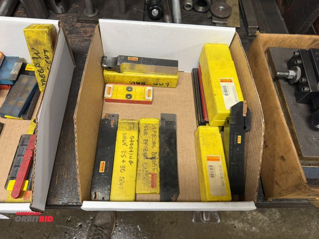 Lot 1-6378 - Lot of assorted indexable lathe tooling, includes Sandvik T-Max PRDCN252M, with inserts, Sandvik Cor...