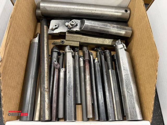Lot 1-1720 - Large lot of assorted indexable boring bars.