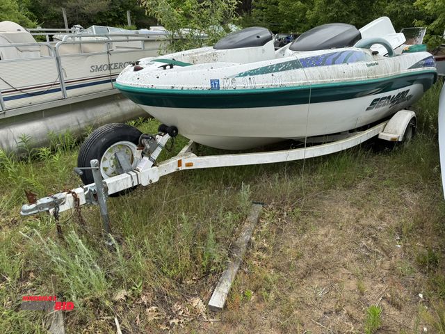 Lot 1-6592 - (1) Sea Doo Challenger 1800 18' jet boat, for parts or repair,  VIN #US-CECA0616L899, winning bidder...