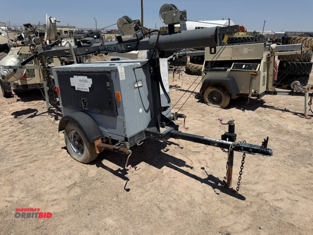 Lot 1-18224 - 2011 Magnum MLT 3060M Light Tower, 3 cylinder diesel engine, 4-light extendable tower, hand crank, m...