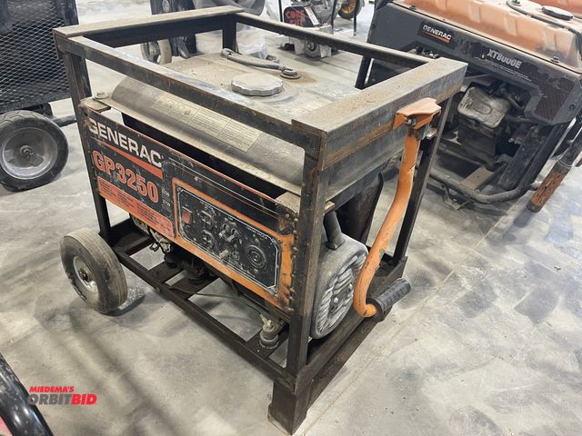 Lot 1-18828 - (1) Generac JP3250 generator, 120/240V, single phase, Generac 208cc gas engine, runs and operates.