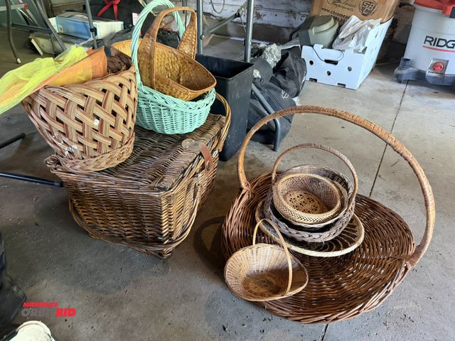 Lot 1-8371 - Large lot of assorted decorative baskets, includes (1) wicker picnic basket.