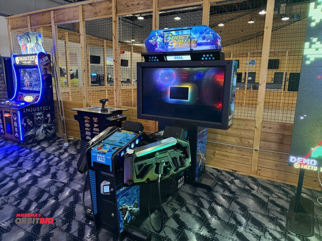 Lot 1-11204 - (1) Sega Ghost Squad Deluxe Type 2-person arcade shooting game, 55" monitor, electronic style paymen...