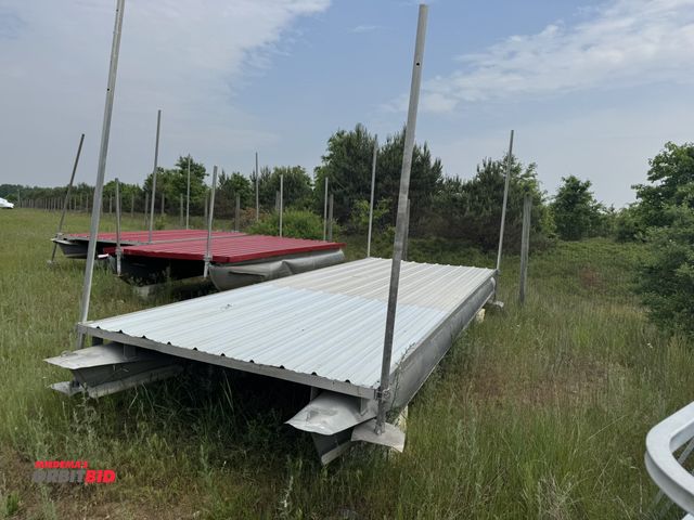 Lot 1-6563 - (1) pontoon boat frame, approx. 21.5', ID #DVN10524A787, for parts or repair, no trailer included, w...