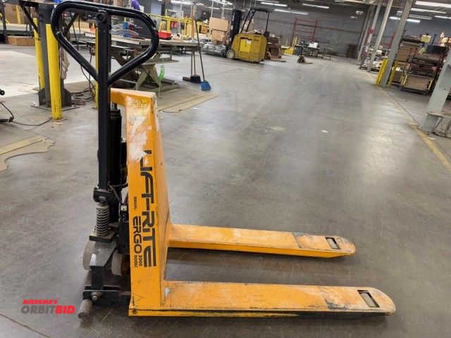 Lot 1-17339 - (1) Lift Rite Ergonomic 3000, 12V electric pallet jack, in working condition, with a Vulcan, model S...