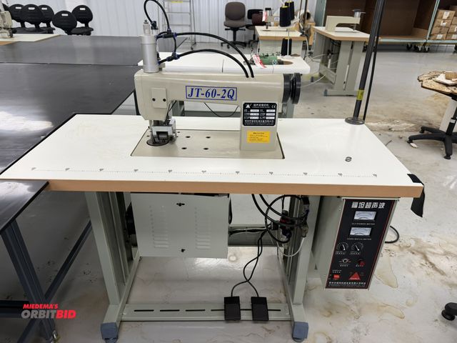 Lot 1-4862 - (1) 2021 Futan Ultrasonic sewing machine, model JT-60-2Q, 220V, with power table (47 1/4" x 21.5" x ...