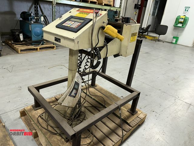 Lot 1-19238 - (1) Servomatic IB IV coil handing unit, S/N C12769-3, max stock width 12", .078 stock thickness mild...