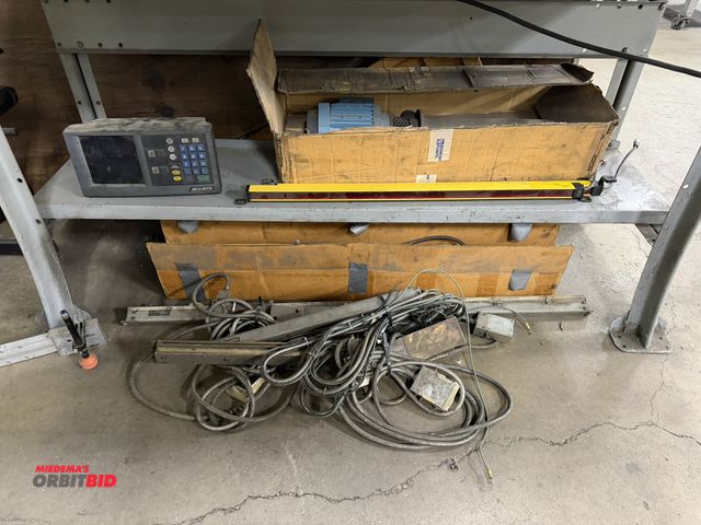 Lot 1-15337 - (1) Acu-Rite DRO, Sony, model SR1711, magnescale, (1) electric coolant style pump, and (2) Micro Saf...