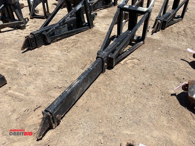 Lot 1-18276 - (1) CAT Universal forklift / telehandler jib attachment, adjustable length, model 229-9714