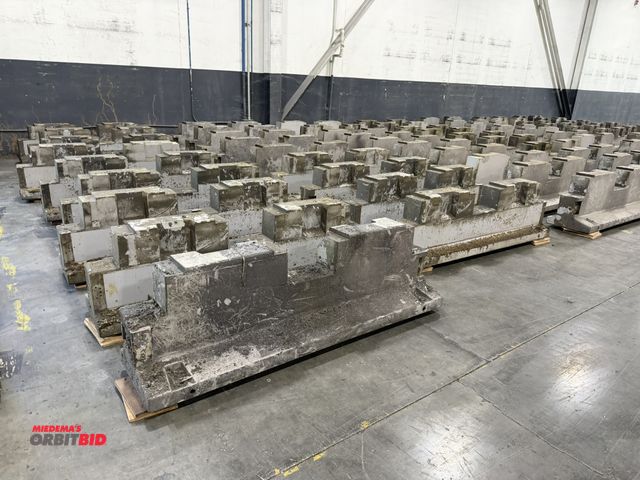 Lot 1-5654 - Lot of (38) concrete machine blocks, 6' long x 17 1/4" wide x approx. 23" tall, can be used for wall...