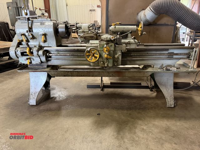 Lot 1-6278 - (1) LeBlond Regal 19" lathe, with 10 HP motor, variable speed gear box, 19" swing, 12" to 12 1/4" sw...