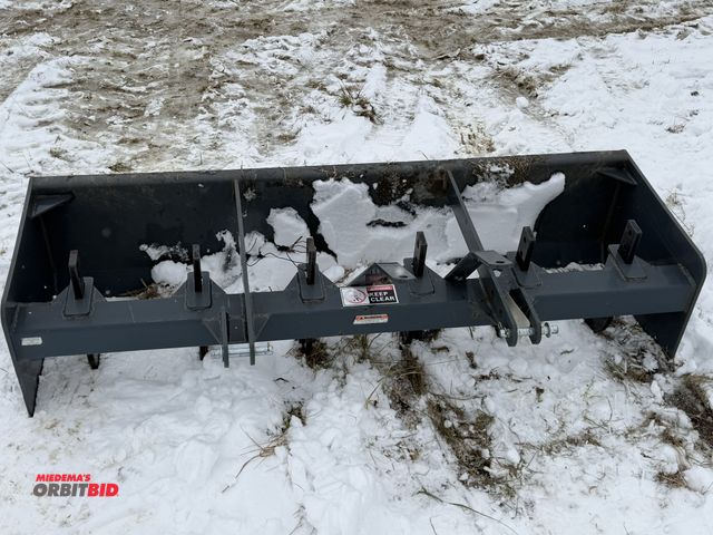 Lot 1-11737 - (1) Tar River Implements, model BB6, 6-tine, 6' wide box scraper, 3 point hitch hookup.