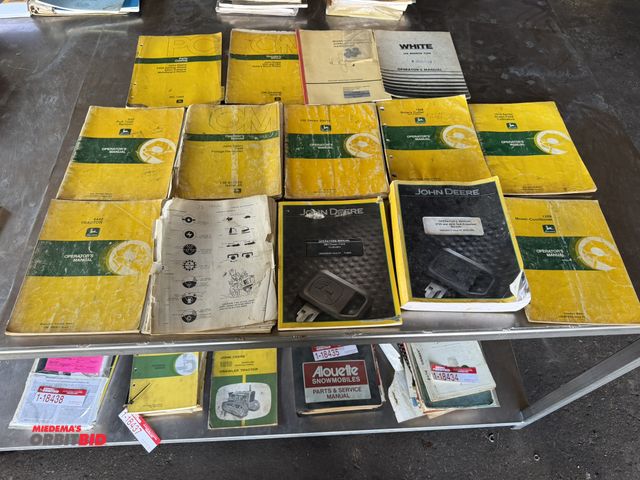 Lot 1-18444 - Lot of assorted operator's manuals, includes (1) John Deere 1209 Mower Conditioner, (1) John Deere 1...