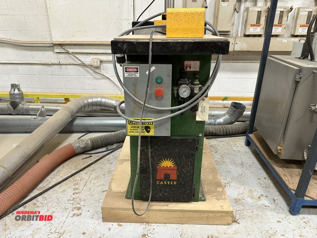 Lot 1-16795 - (1) Castle, model TSM-22, pocket cutter machine, S/N 63865, working condition unknown, includes foot...