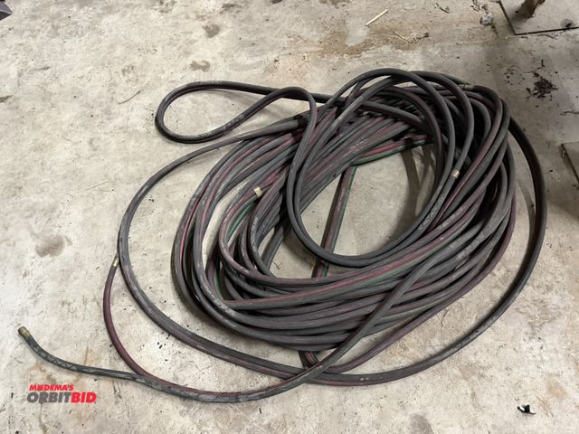 Lot 1-1469 - Approx. 50' + of oxygen/acetylene hose (not 1 continuous run, several hoses joined together).