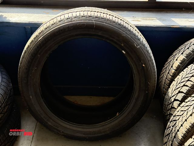 Lot 1-1295 - (1) new Yokohama Geolandar G055, size 255/50R20 tire.