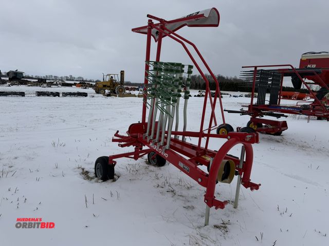 Lot 1-11728 - (1) 2022 Enorossi rotary rake, S/N 202200370, model RR320EVO, unit is new, 3 point hitch hookup.