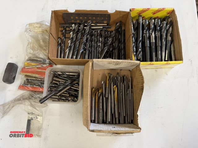 Lot 1-6102 - Box of assorted used drill bits for sharpening.