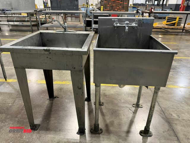 Lot 1-5164 - Lot including (1) 28" width x 38" height x 31" depth, and (1) 24" width x 38" height x 26" depth sta...