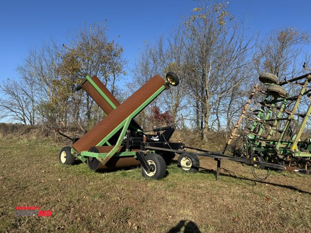 Lot 1-18112 - (1) Smyth welded limited machine shop roller, model XS40, S/N 1239, 12.5L-16SL tires, rollers are ap...