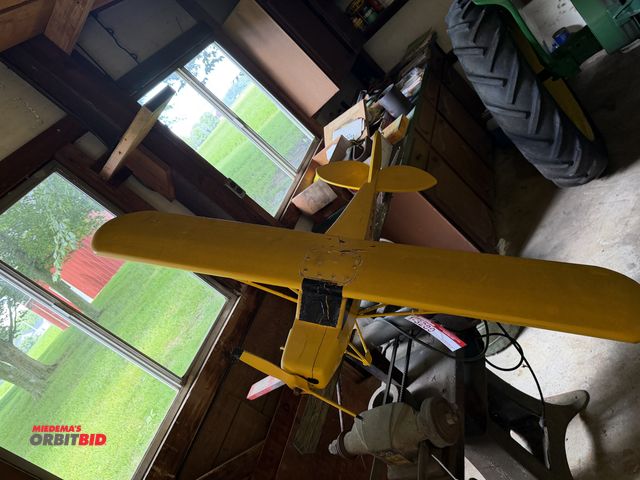 Lot 1-3280 - (1) Airplane weather vain, was previously mounted on the barn, does show some weathering